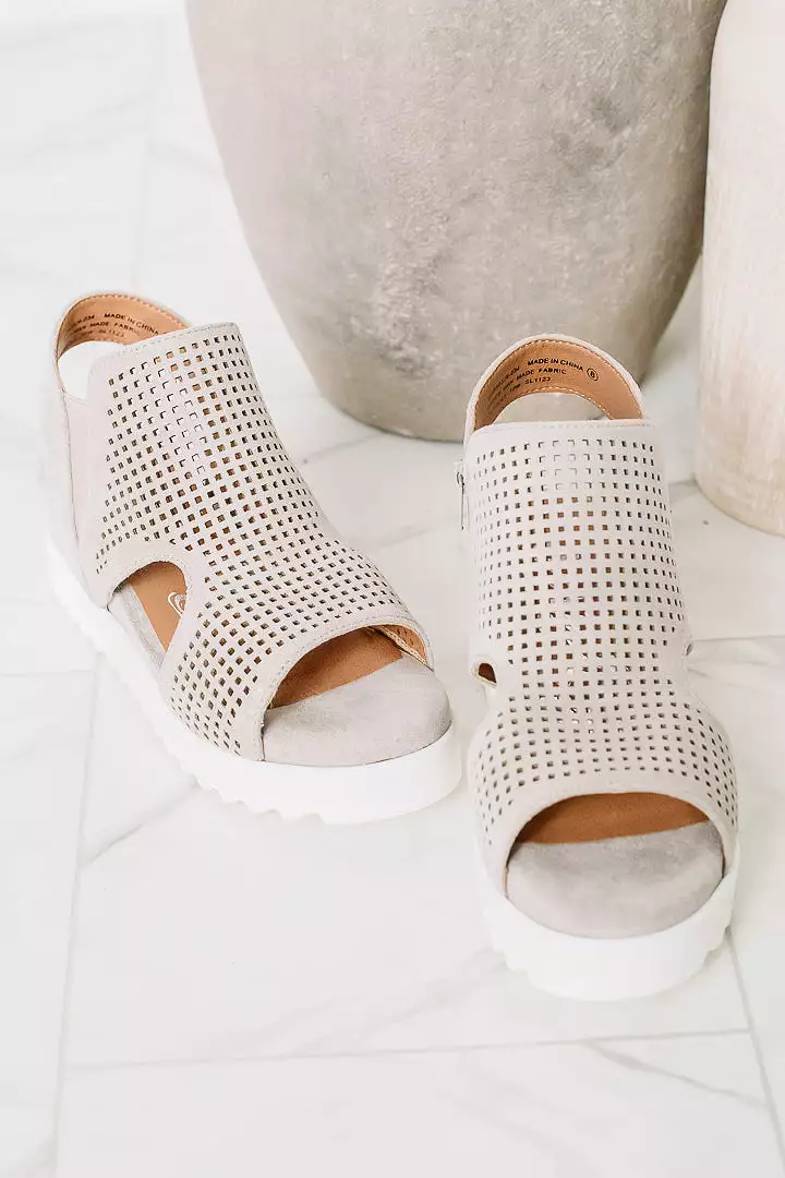 Amy Platform Sandals | Grey