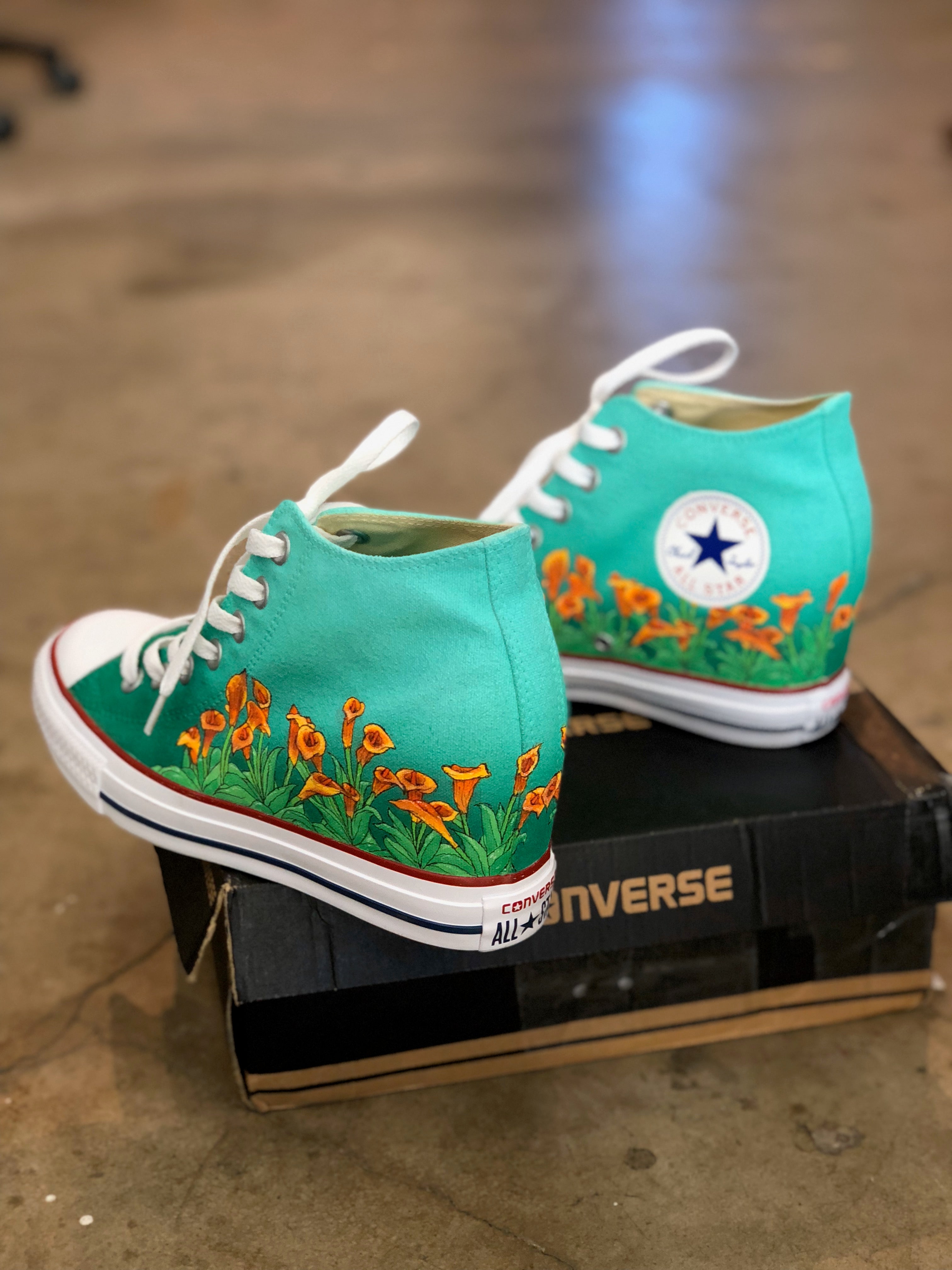 Converse Hi Top - Orange Bloom Flowers