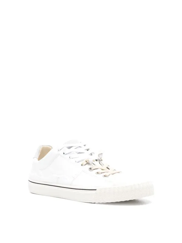 Maison Margiela Low-top lace-up sneakers with eyelet