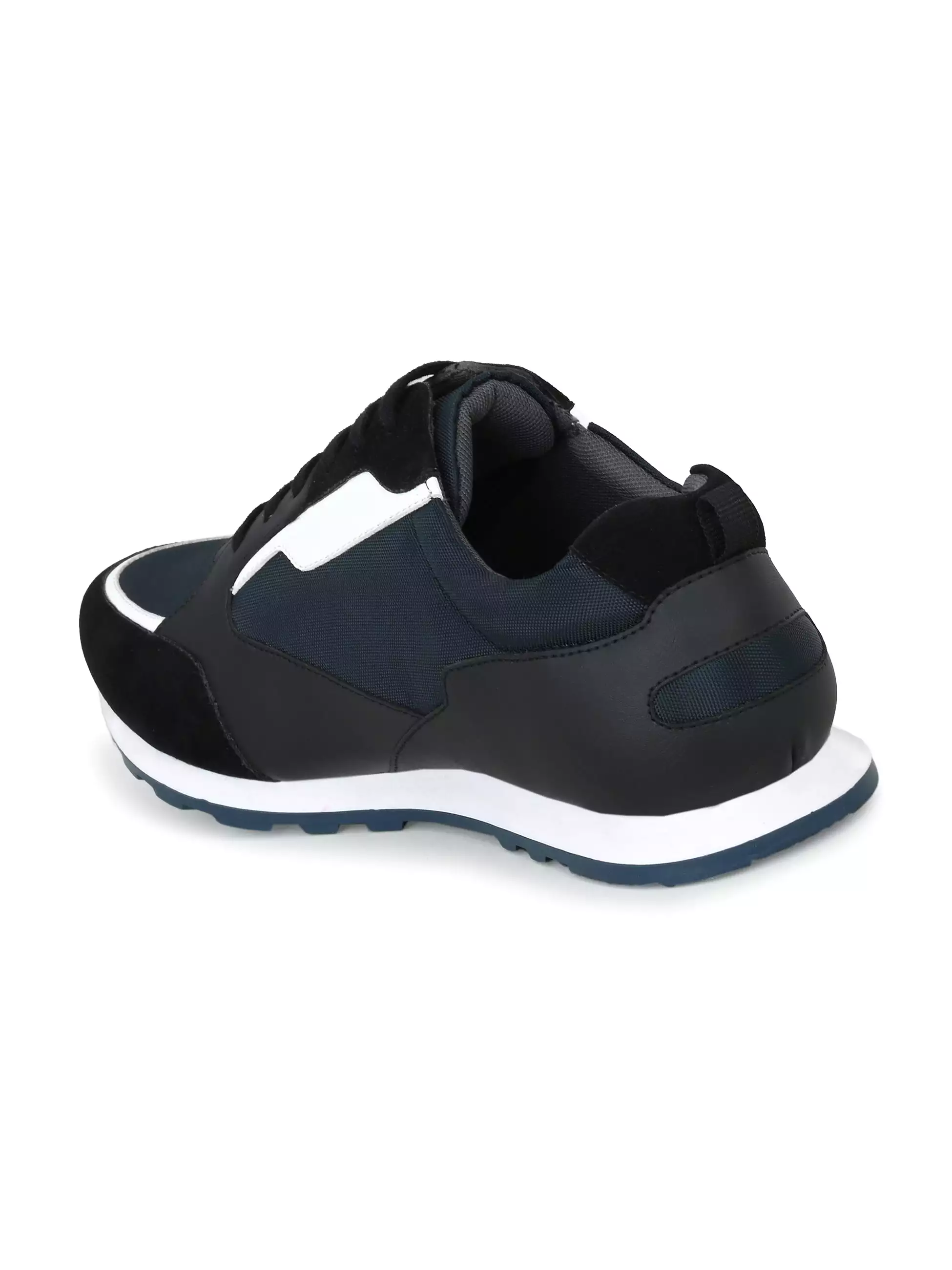 Maverick Black Casual Trainers