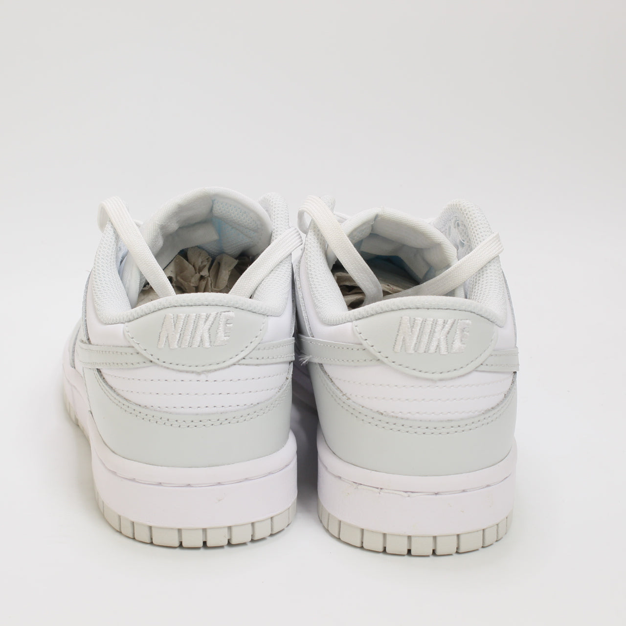 Nike Dunk Low Trainers White Photon Dust White