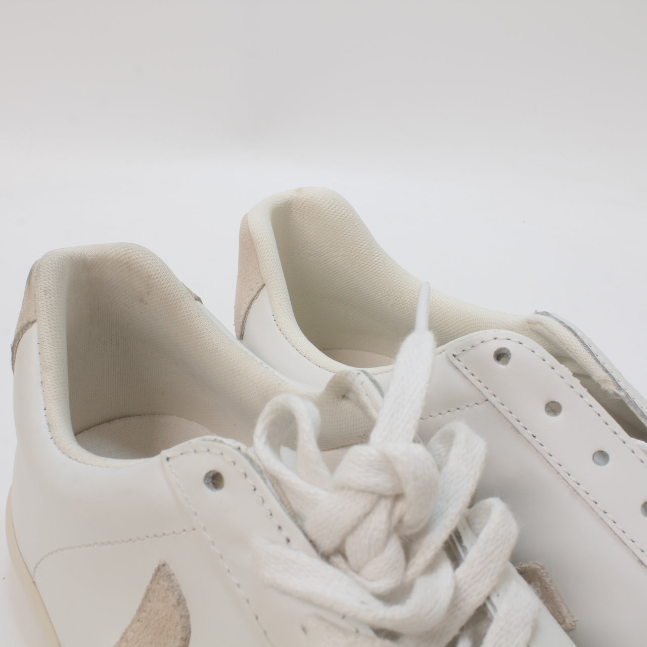 Odd Sizes - Veja Esplar Extra White Sable F - UK Sizes Right 7/ Left 6