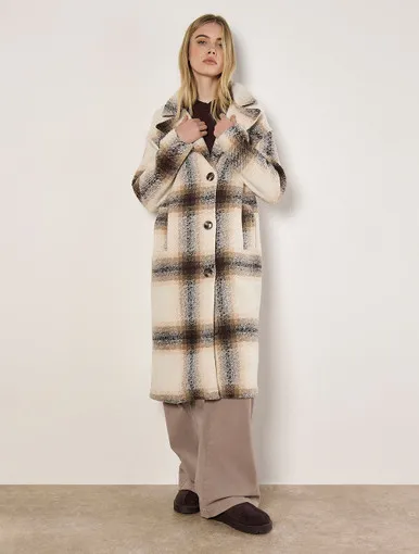 Plaid Long Coat | Apricot