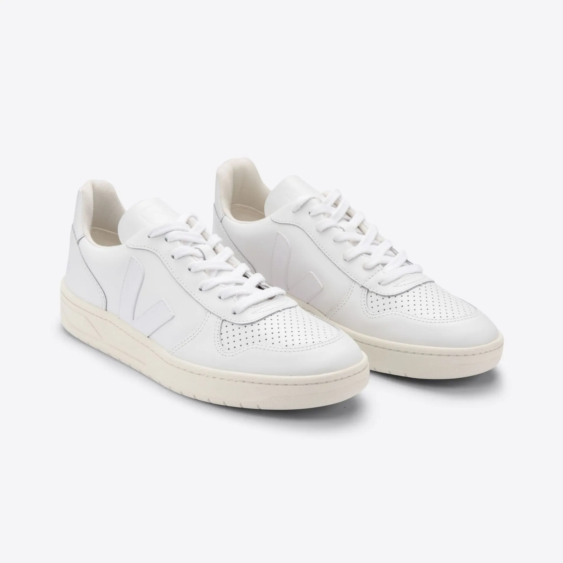 V-10 Leather Sneaker (Extra White)