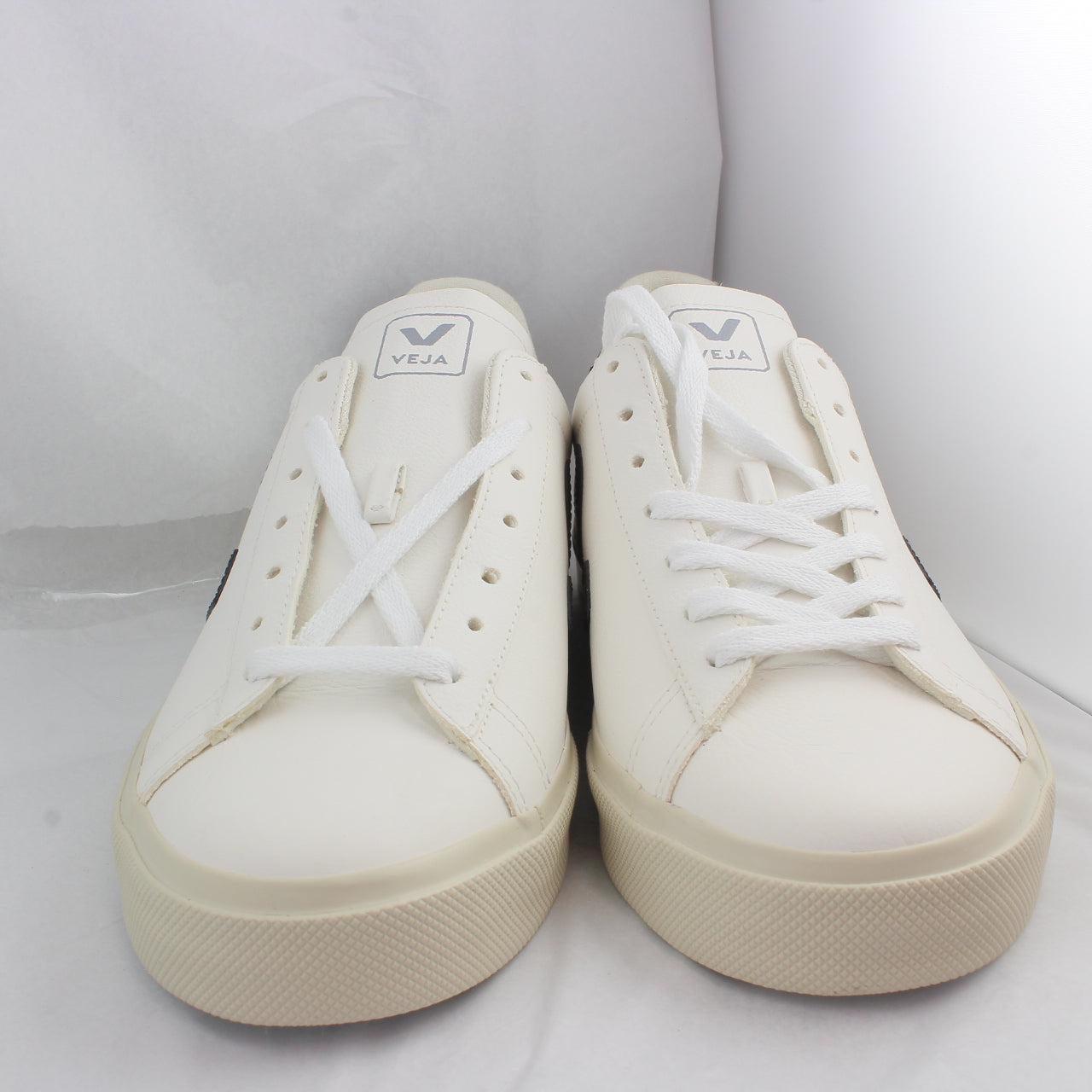 Veja Campo White Black Leather Trainers