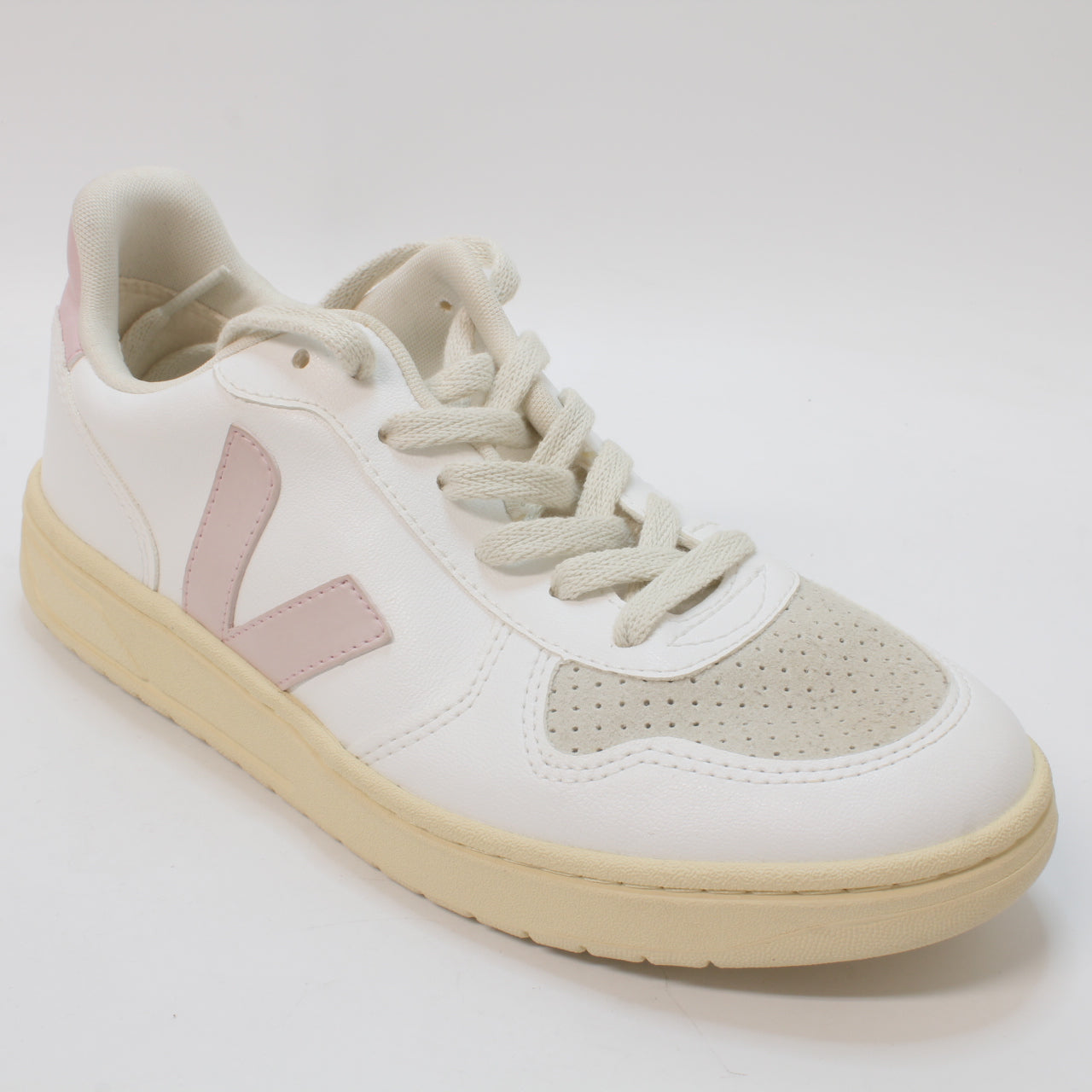 Veja V10 White White Petal F Trainers