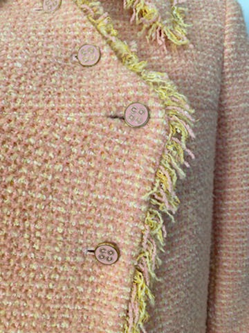 Vintage Chanel 01A, 2001 Fall tweed pink with light yellow Jacket FR 44/46