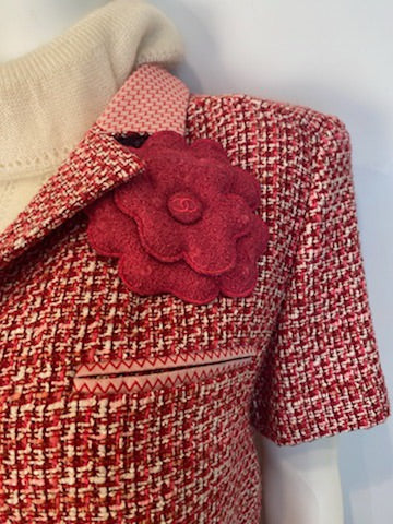 Vintage Chanel 02P, 2002 Spring Pink/Red Short Sleeve Tweed Jacket FR 42